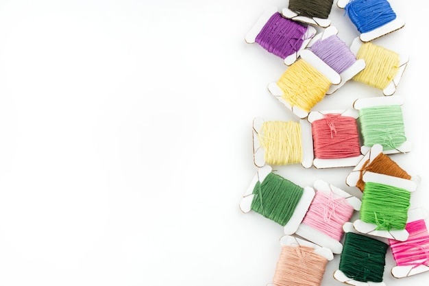 Vyšívacie vzory a priadze